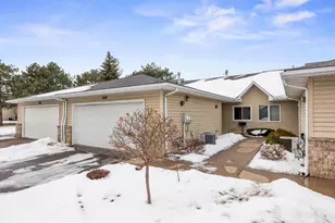 6313 Vera Cruz Ln N, Brooklyn Park, MN 55429 - Photo 2