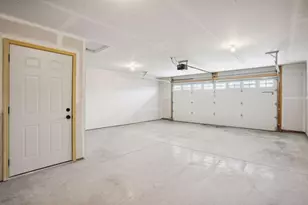 621 Field Point St, Roberts, WI 54023 - Photo 30