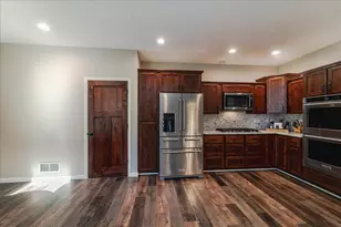 303 Fiddler Ct SE, New Prague, MN 56071 - Photo 14