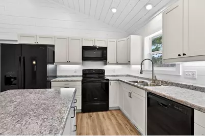 101 7th Avenue, Shell Lake, WI 54871 - Photo 10