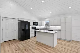 101 7th Ave, Shell Lake, WI 54871 - Photo 16