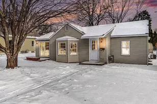 207 Prairie St, Hastings, MN 55033 - Photo 2