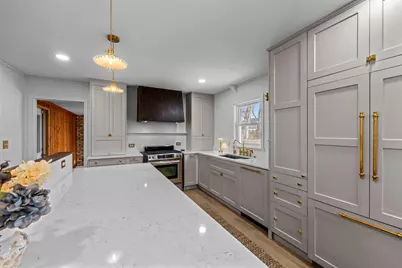 282 Glenbrook Road N, Wayzata, MN 55391 - Photo 14