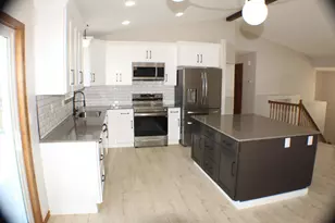 3548 Buchanan St S, Fargo, ND 58104 - Photo 4