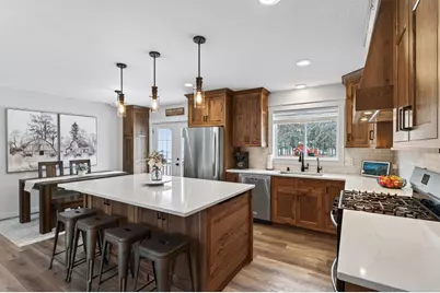 8160 Diane Street, Circle Pines, MN 55014 - Photo 4