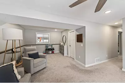 8160 Diane Street, Circle Pines, MN 55014 - Photo 20