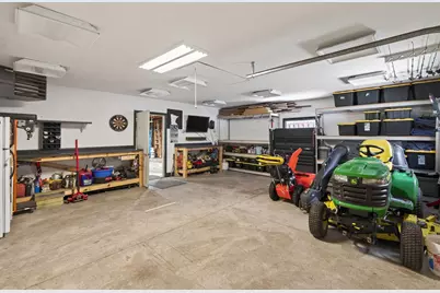 8160 Diane Street, Circle Pines, MN 55014 - Photo 32