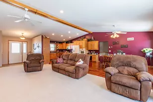 57618 205th Ave, Plainview, MN 55964 - Photo 8