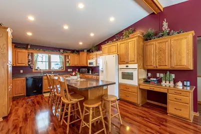 57618 205th Avenue, Plainview, MN 55964 - Photo 10