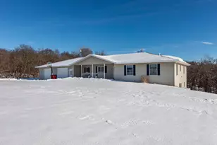 57618 205th Ave, Plainview, MN 55964 - Photo 2
