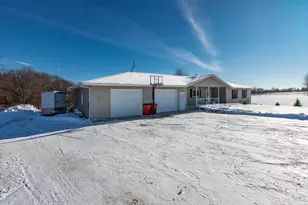 57618 205th Ave, Plainview, MN 55964 - Photo 4