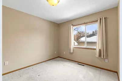529 5th Avenue E, Shakopee, MN 55379 - Photo 16