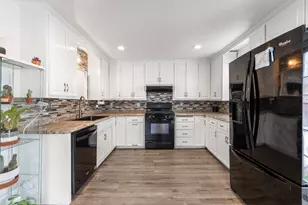 651 Watson Ave, Saint Paul, MN 55102 - Photo 12