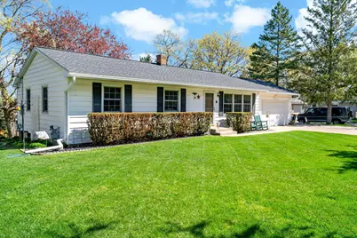39 Labore Avenue, Little Canada, MN 55117 - Photo 4