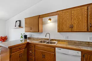 14797 Lower Endicott Way, Apple Valley, MN 55124 - Photo 20