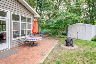 2300 Dahl Ct E, Maplewood, MN 55119 - Photo 18