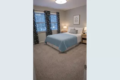 2300 Dahl Court E, Maplewood, MN 55119 - Photo 8