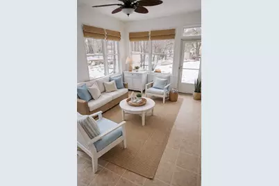 2300 Dahl Court E, Maplewood, MN 55119 - Photo 2