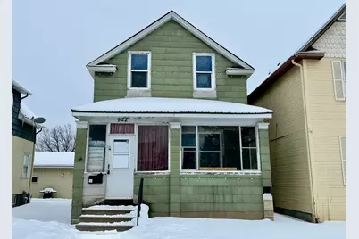 922 S 5th Avenue, Virginia, MN 55792 - Photo 1