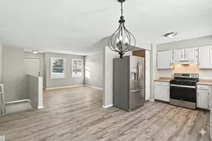 8233 Douglas Ln N, Brooklyn Park, MN 55445 - Photo 10