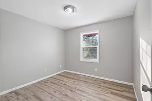 8233 Douglas Ln N, Brooklyn Park, MN 55445 - Photo 24