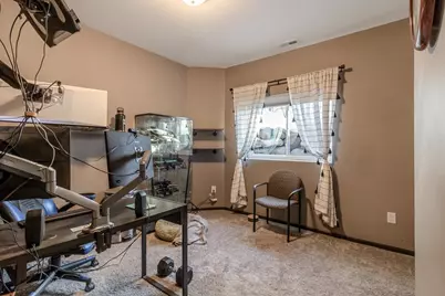 2021 Bluestem Drive, Mankato, MN 56001 - Photo 32