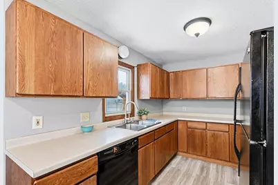 1800 131st Avenue NW, Coon Rapids, MN 55448 - Photo 10