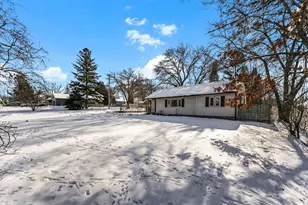 1800 131st Ave NW, Coon Rapids, MN 55448 - Photo 32