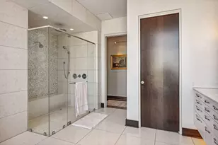 201 S 11th St, Minneapolis, MN 55403 - Photo 48