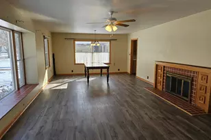 602 S Fir St, Lamberton, MN 56152 - Photo 4