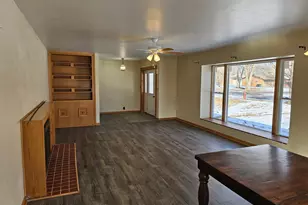 602 S Fir St, Lamberton, MN 56152 - Photo 6