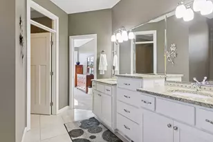 1371 Palisade Path, Woodbury, MN 55129 - Photo 38