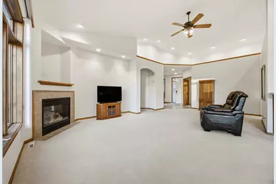 3260 S 40th Avenue S #C, Fargo, ND 58104 - Photo 6