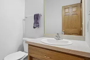 3260 S 40th Ave S, Fargo, ND 58104 - Photo 14