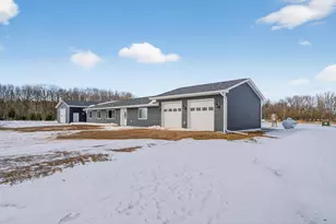 7683 Rolling Meadows Circle, Pine City, MN 55063 - Photo 24