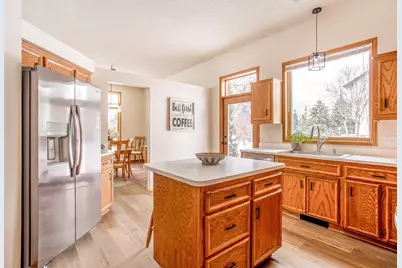 5630 Teakwood Lane N, Plymouth, MN 55442 - Photo 4