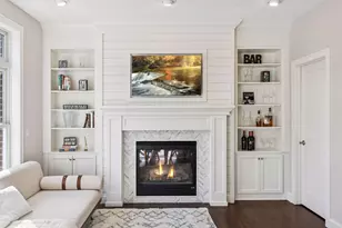 336 Spring St, Saint Paul, MN 55102 - Photo 2