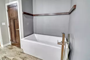 5050 Prosperity Way S, Fargo, ND 58104 - Photo 32