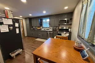 420 3rd Ave NW, Spring Grove, MN 55974 - Photo 4