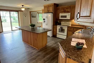 32896 S Shr Dr, Ottertail, MN 56571 - Photo 4