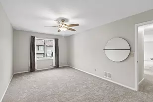 10381 Balsam Ln, Eden Prairie, MN 55347 - Photo 14