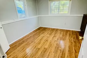 504 Crestview Dr S, Maplewood, MN 55119 - Photo 4