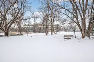 10920 Oak Knoll Terrace N, Hopkins, MN 55305 - Photo 22