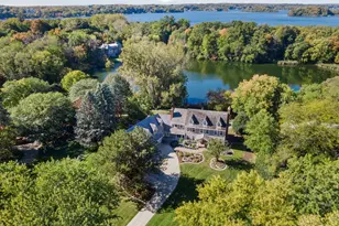 28140 Boulder Bridge Dr, Shorewood, MN 55331 - Photo 2