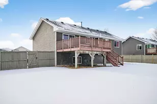 7100 91st Trail N, Brooklyn Park, MN 55445 - Photo 8