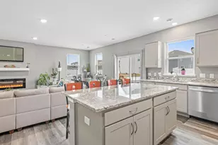 1714 Athens Ter, Shakopee, MN 55379 - Photo 10