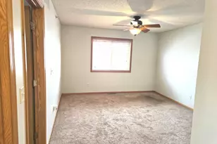 4781 Blaine Ave, Inver Grove Heights, MN 55076 - Photo 36