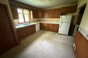 225 Herbert St, Hendrum, MN 56550 - Photo 2