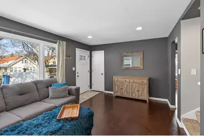 1032 Margaret Street, Saint Paul, MN 55106 - Photo 4