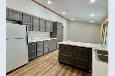 656 Chestnut Street, Big Stone City, SD 57216 - Photo 6